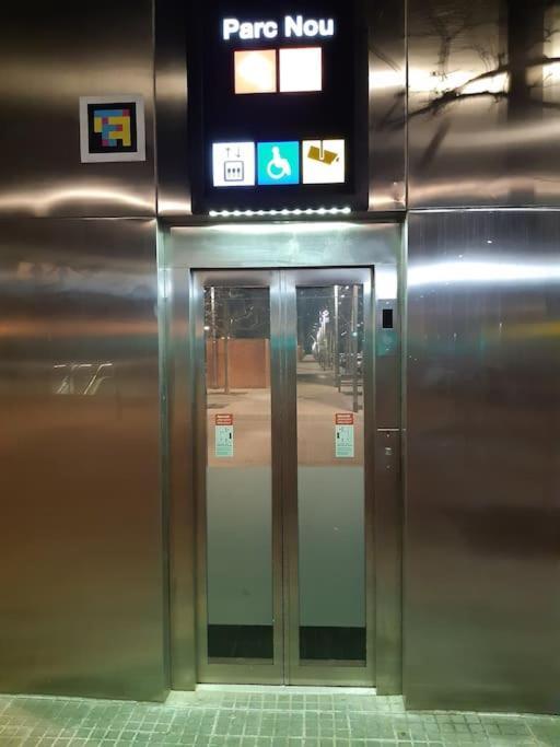Appartement Gran Apartamento Cerca Del Aeropuerto à El Prat de Llobregat Extérieur photo